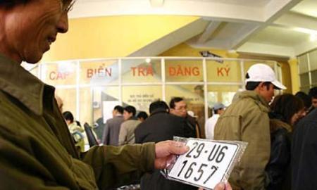 Sau biển kiểm soát xe, có đấu giá chứng minh thư không?