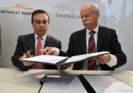 Mercedes-Benz ‘mượn’ động cơ Renault-Nissan