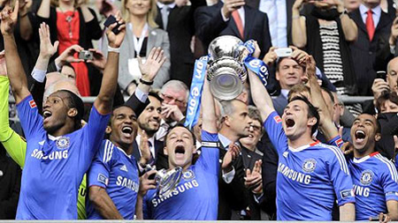 Khán giả K+: Không dùng “chùa”, cần giá đúng