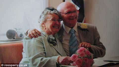 Ly kỳ chuyện tìm chồng qua mạng của cụ bà 77 tuổi