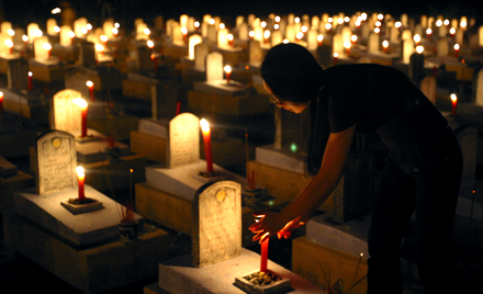 Nén hương chiều cuối năm