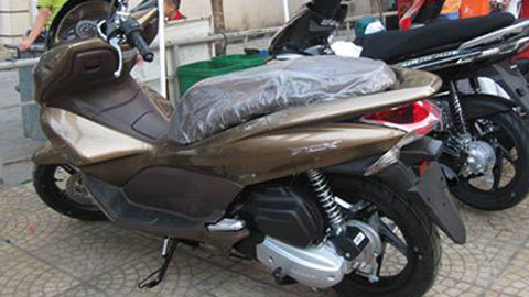 Mua xe tay ga khốn khổ vì nạn hai giá