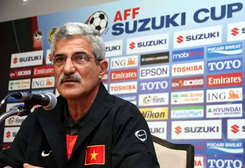 HLV Calisto tin Việt Nam sẽ ghi 2 bàn trở lên