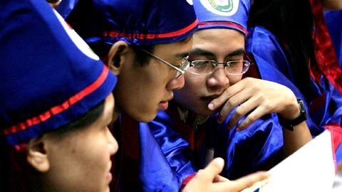 Làm khoa học, giảng viên trẻ thu nhập 