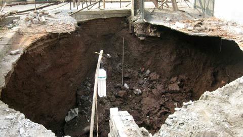 Video: Hố tử thần 