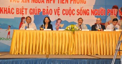 Đã tiêm ngừa HPV, có cần tầm soát ung thư cổ tử cung?