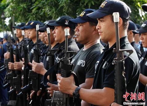 Cảnh sát Philippines niêm phong súng đón năm mới