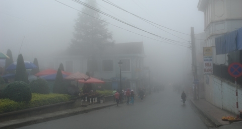 Đổ xô đi “săn” băng tuyết