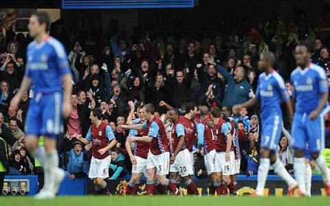 Bị M.U bỏ xa, Ancelotti vẫn mạnh miệng