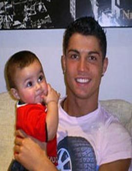 C.Ronaldo đối diện vụ đòi 