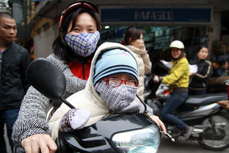 Sắm ôtô đưa con đi học dịp giá rét