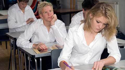 Nghĩ về tổ tiên trước khi thi sẽ đạt kết quả cao hơn