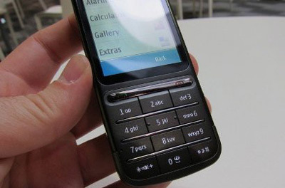 Mua Nokia, trúng Mercedes