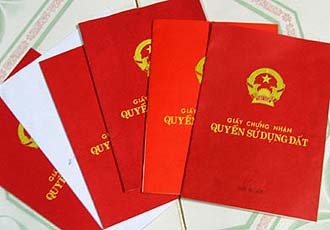 Cơ quan cấp “sổ đỏ” gây khó cho dân?