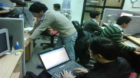 Bị tấn công liên tục, VietNamNet vẫn hoạt động