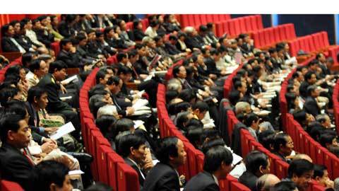 Dân chủ, công khai ắt chọn được lãnh đạo xứng đáng