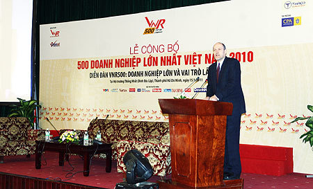 GS Stephen Walt: tăng trưởng toàn cầu và những thách đố
