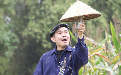 Xuân Hinh nịnh vợ và bắt đền đại gia