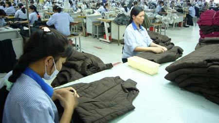 Nhân dân tệ tăng giá: Lo dần không quá muộn