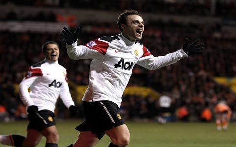 Ngược dòng ngoạn mục, M.U vững ngôi đầu