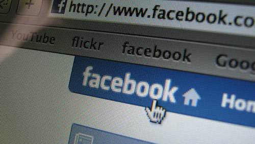 Ông chủ Facebook cũng bị hack tài khoản