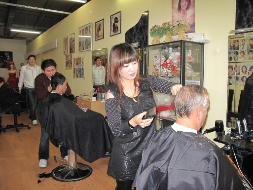 Tết tha nhân - vui buồn đã lặn vào trong