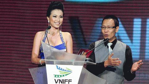 Thấy gì từ bức tranh điện ảnh Việt 2010?