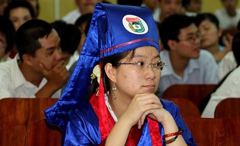 Vị Bộ trưởng khuyến khích sinh viên cãi thầy