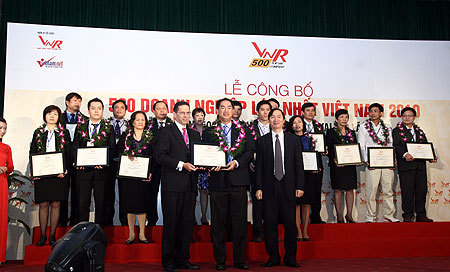 Từ VNR500 và V1000 nghĩ về DN dân tộc lớn mạnh