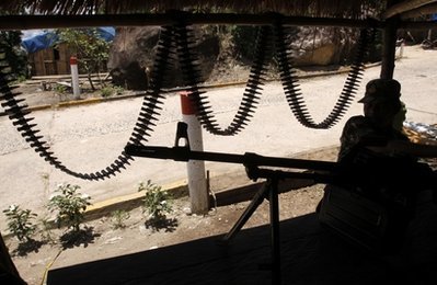 Lính Campuchia và Thái Lan lại đọ súng