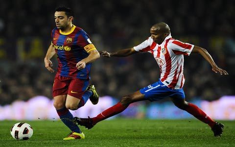 Xavi: “Thế giới bóng đá nên học theo Barca”