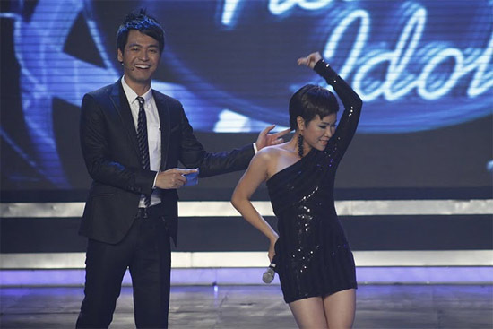 Uyên Linh dính nghi án hát nhép 