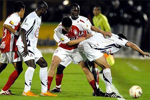 Bóng đá thế giới trong tay những kẻ làm độ