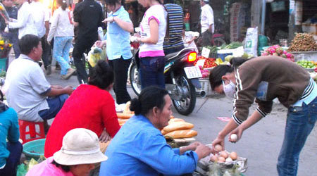 Giá cả đắt đau cả đầu