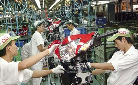 Năm 2011 chỉ nên tăng GDP 5-6%