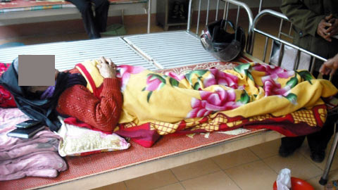 Cụ bà 90 tuổi bị cướp và 