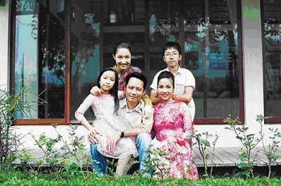 Mỹ Linh nhìn cuộc đời qua đôi mắt các con