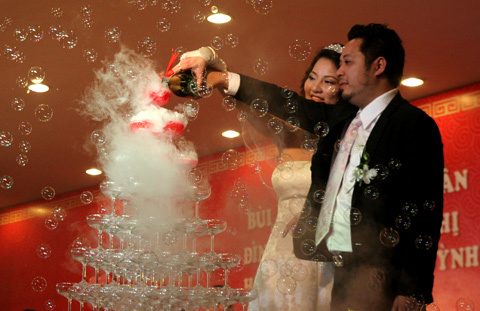 Đám cưới ấm áp của hoa hậu Trần Thị Quỳnh