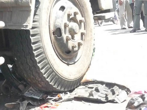 Hai cháu chết thảm trên đường về đưa tang bà