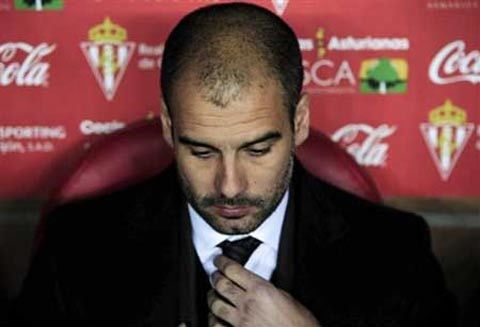 HLV Guardiola nhập viện vì chấn thương lưng