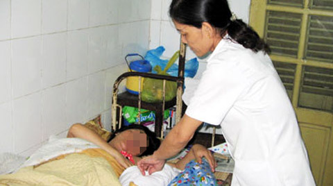 Chuyện cực sốc từ phòng khám HIV