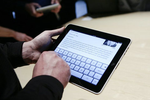 Nhà mạng “thêm dầu” cho cơn sốt iPad