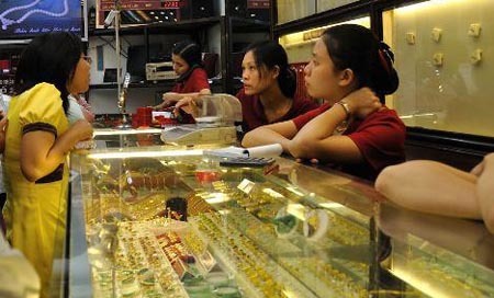 Cuối tuần, vàng lên trên 37 triệu đồng