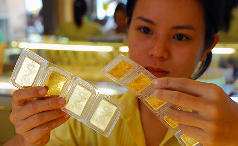 Dân được mua bán vàng miếng