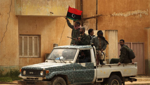 Quân nổi dậy bắt tay với Gaddafi sau khi Libya bị đánh?