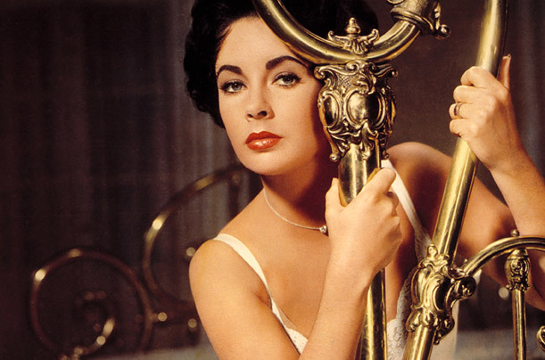 Vĩnh biệt Elizabeth Taylor: Ngôi sao của những ngôi sao