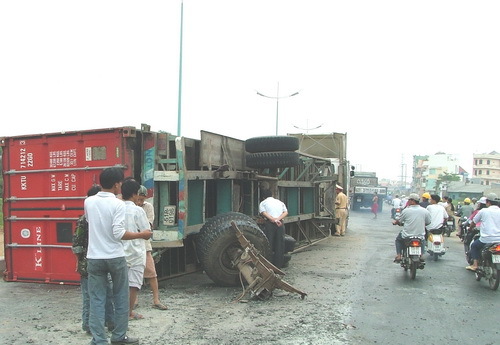 Thảm họa dưới bánh 