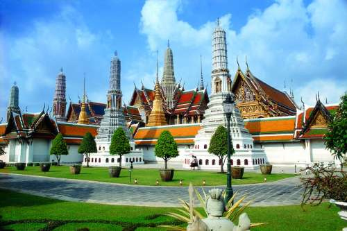7 cung điện hoàng gia đẹp nhất thế giới