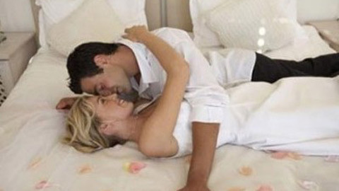 Đàn ông may mắn vì không có “màng trinh”…