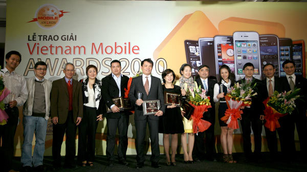 Clip trao giải Vietnam Mobile Awards 2010